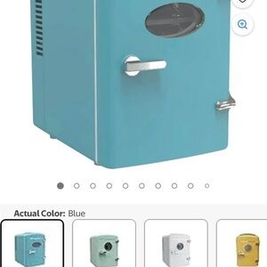 Frigidaire Mini fridge